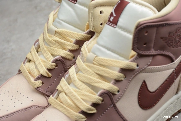 Rep EP SE DO7440-821 Mauve 1 Jordan (W) Pony DO7440-821 Dark  Mid Smoky 0301